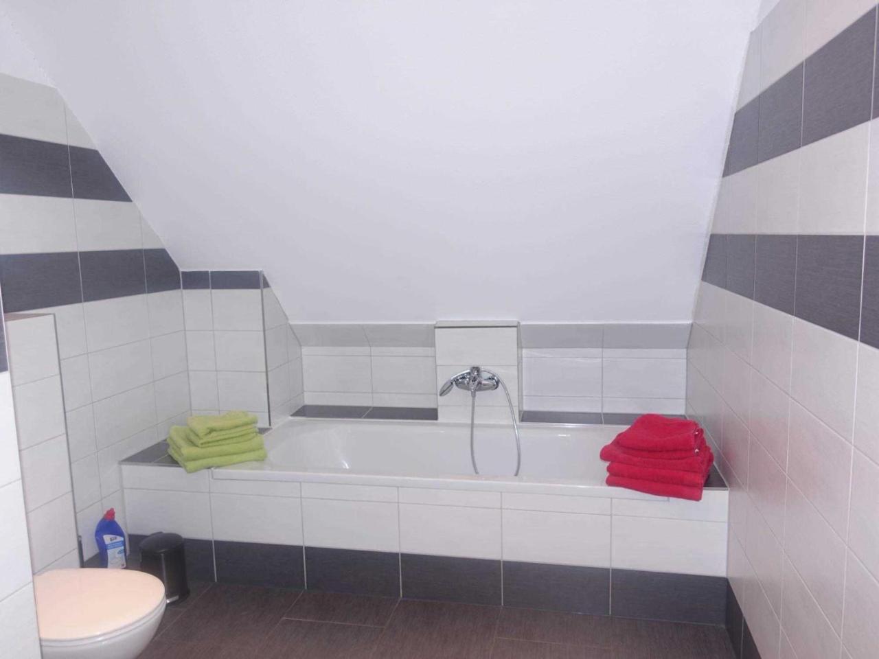 Ferienwohnung Regenbogenhaus Hasselberg  Экстерьер фото