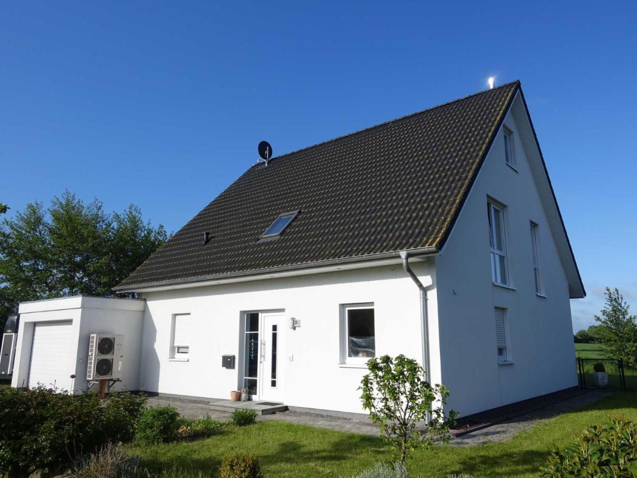 Ferienwohnung Regenbogenhaus Hasselberg  Экстерьер фото
